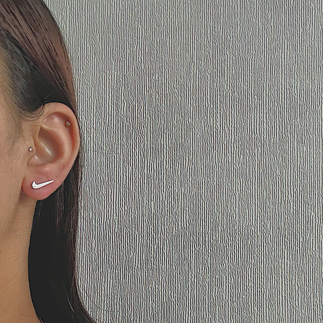 NIKE. Silver Swoosh Stud Earrings IMPERFECT