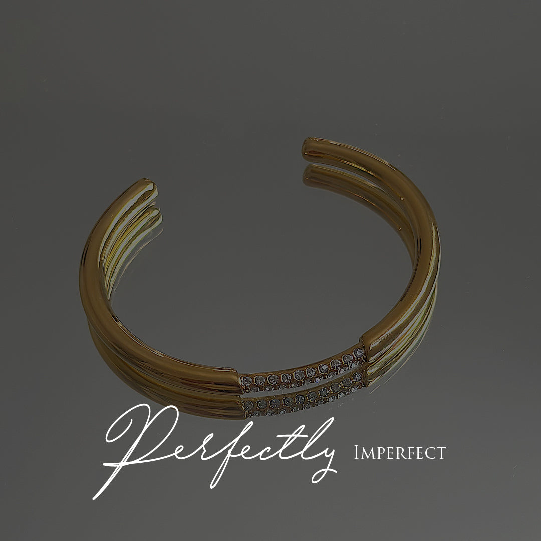 CRYSTAUX. Gold Crystal Bangle IMPERFECT