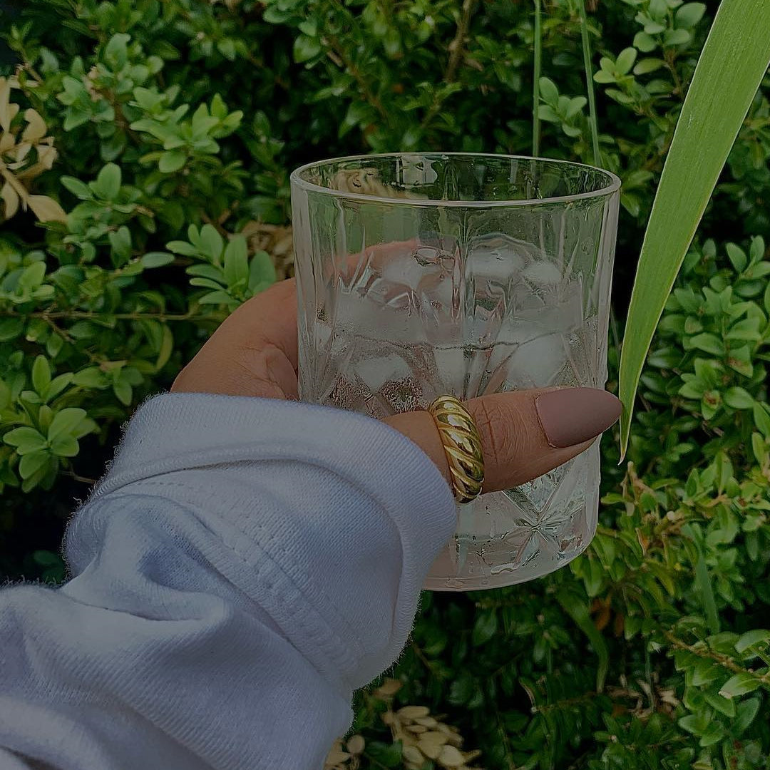 RIVER. Gold Croissant Ring