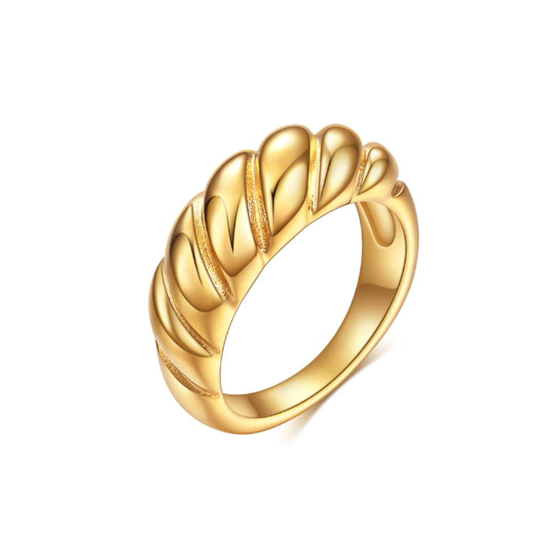 RIVER. Gold Croissant Ring