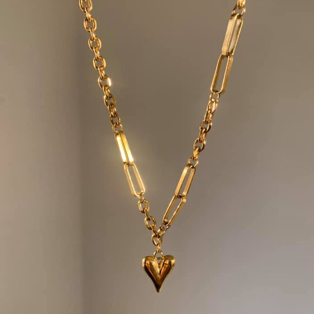 ROMEO. Gold Heart Necklace