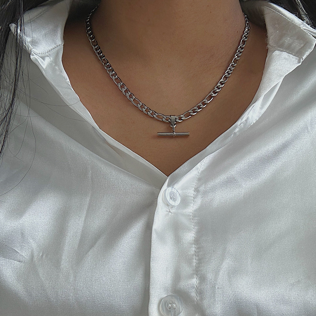 TRIDENT. Silver T Bar Necklace IMPERFECT