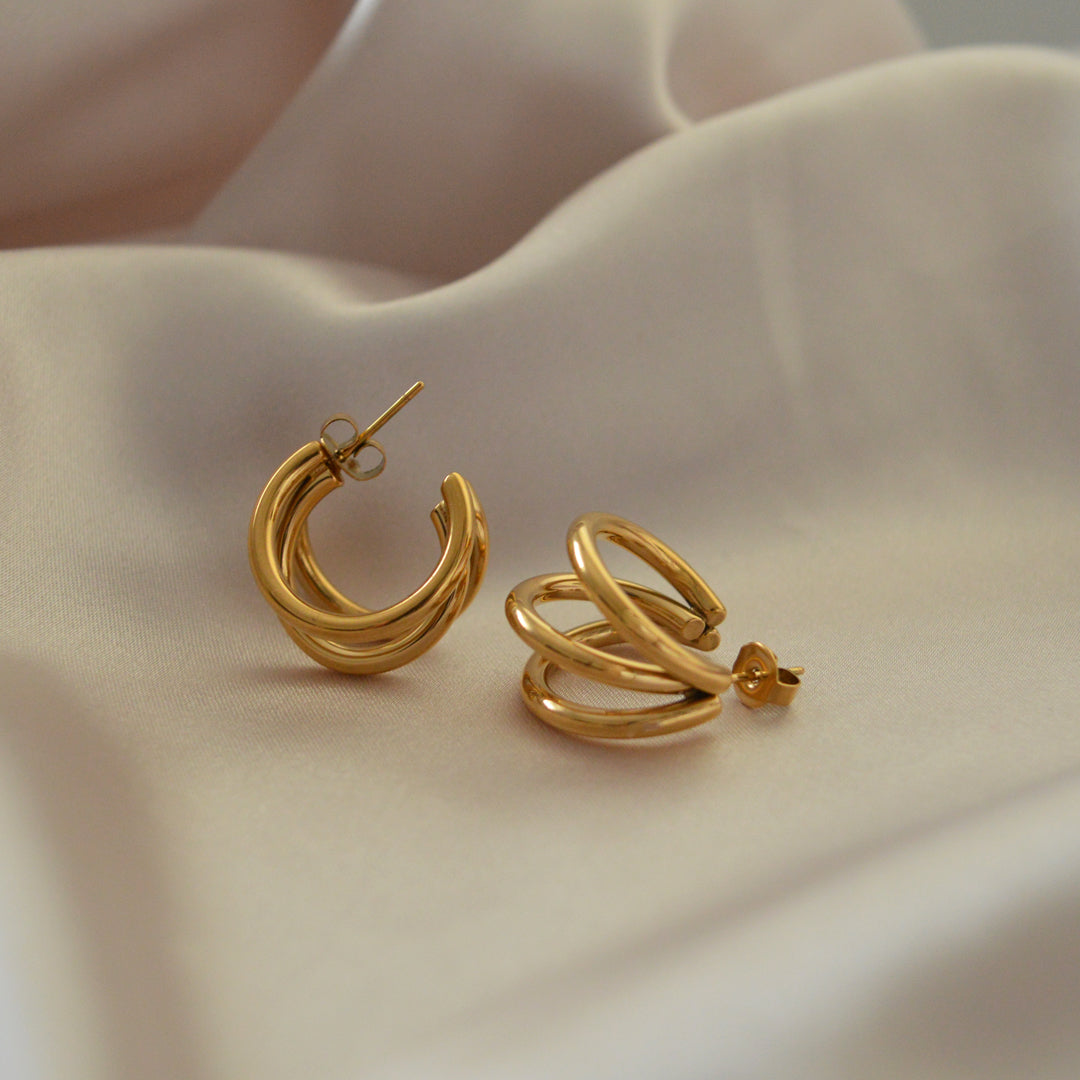 TRINITY. Gold Triple Hoop Earrings