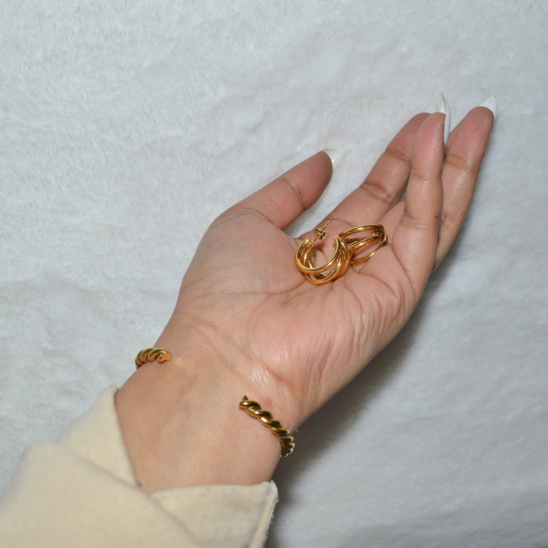 TRINITY. Gold Triple Hoop Earrings
