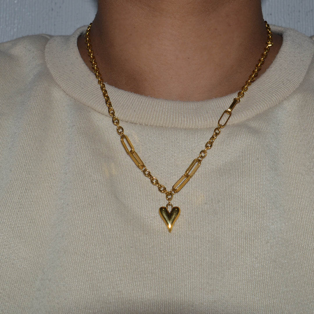 ROMEO. Gold Heart Necklace