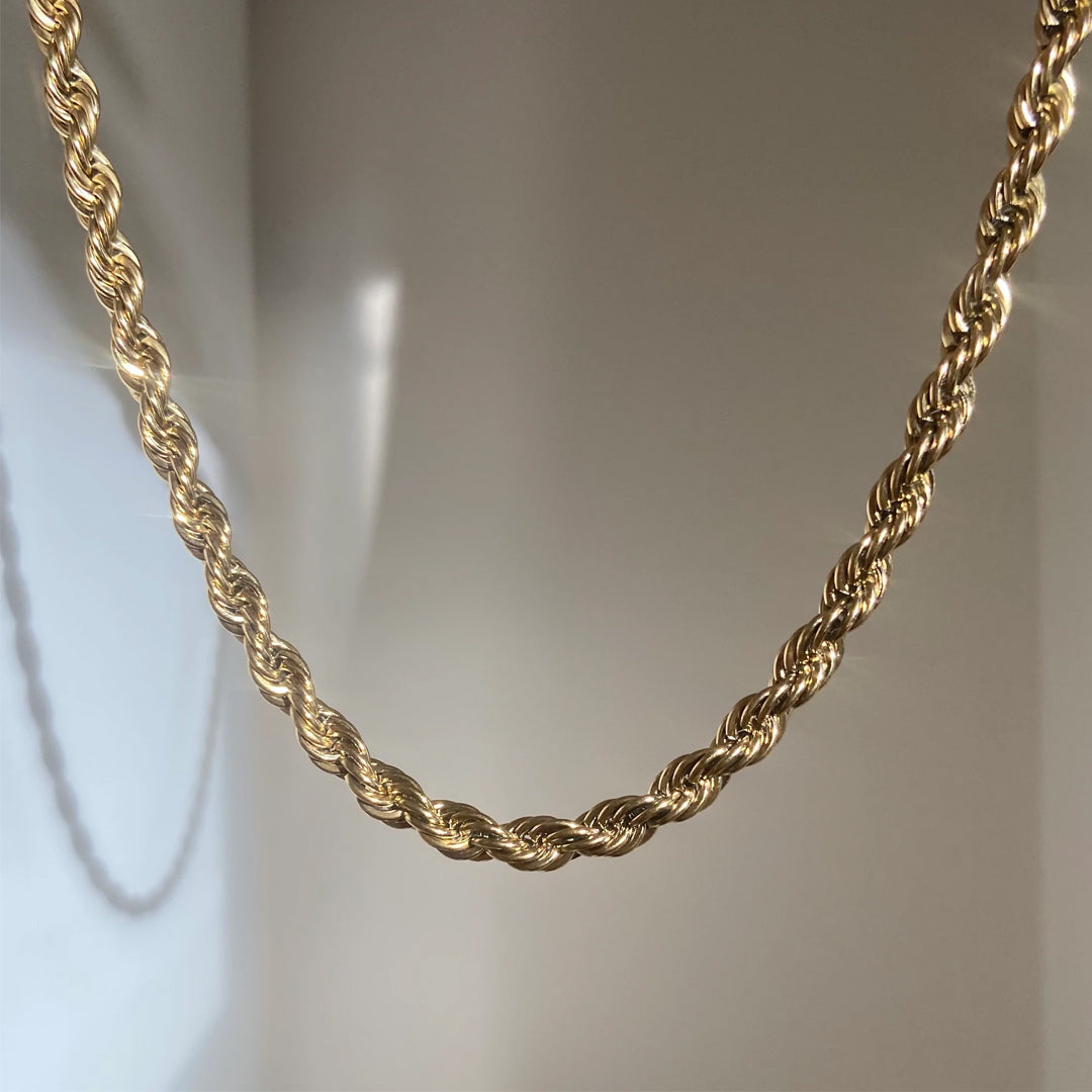 1970. Gold Rope Necklace